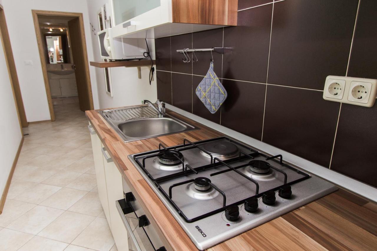Apartments Lupus ヴォディツェ エクステリア 写真