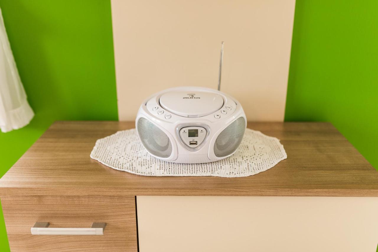 Apartments Lupus ヴォディツェ エクステリア 写真