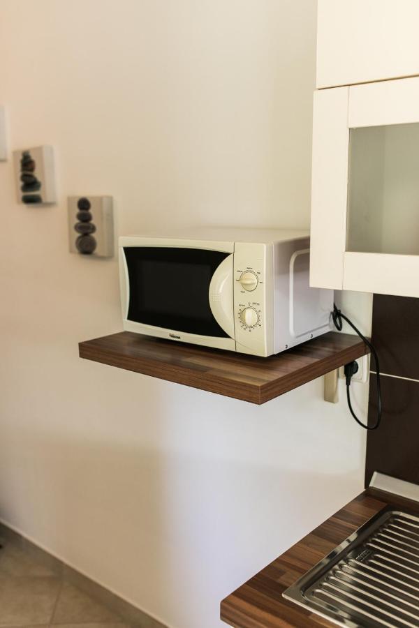 Apartments Lupus ヴォディツェ エクステリア 写真